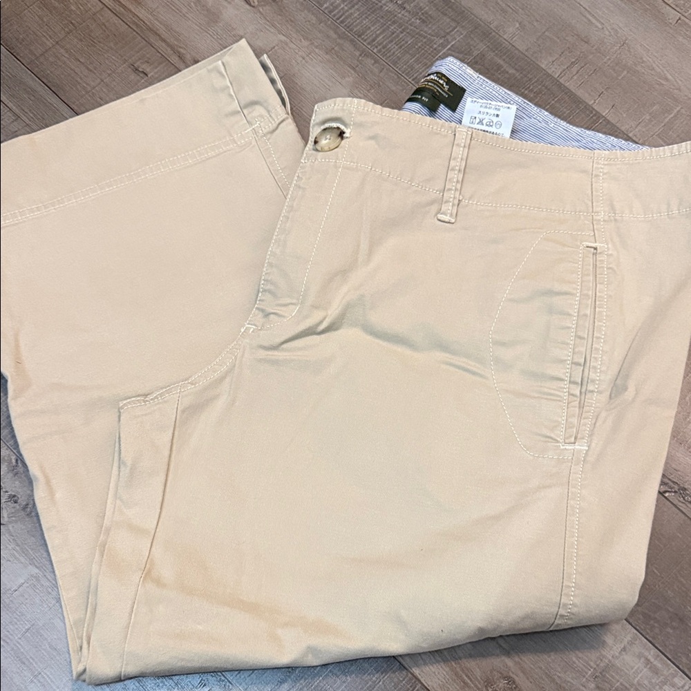 Eddie Bauer Women's Tan Capris
